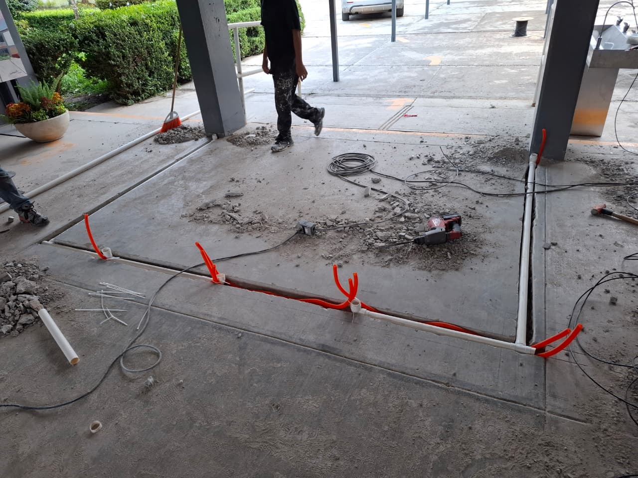 Preparación de Canalizaciones Subterráneas para Control de Acceso